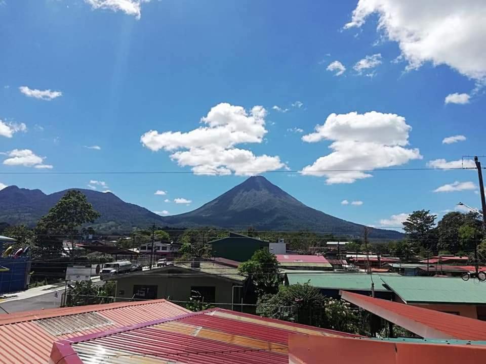 Sleeping Mountain Arenal Hotel La Fortuna Bagian luar foto